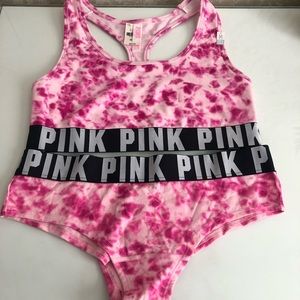 PINK Victoria’s Secret sports bra w/ cheekster set